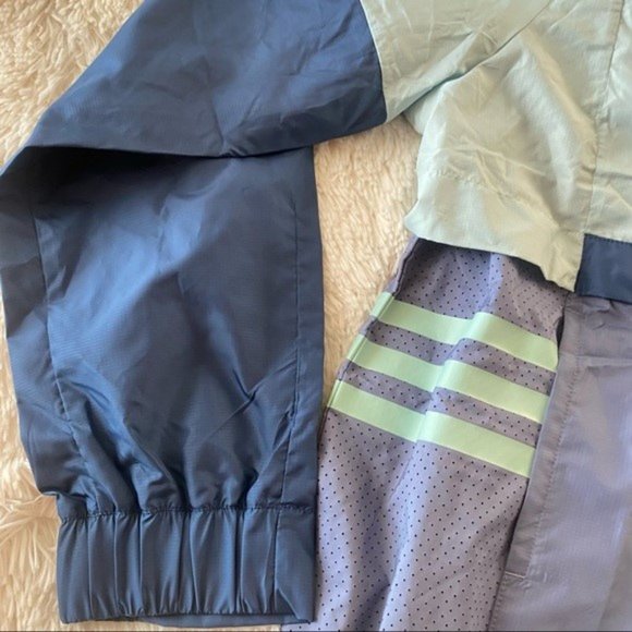 Adidas ID Women's Lilac Purple Green Woven Shell Anorak Rain Jacket Outw… - Picture 6 of 11